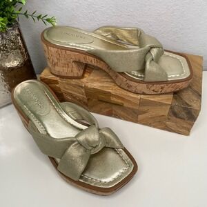 Bernardo Jolie Metalic Champaign Knot Platform‎ Cork Heels Women's Size 7.5M
